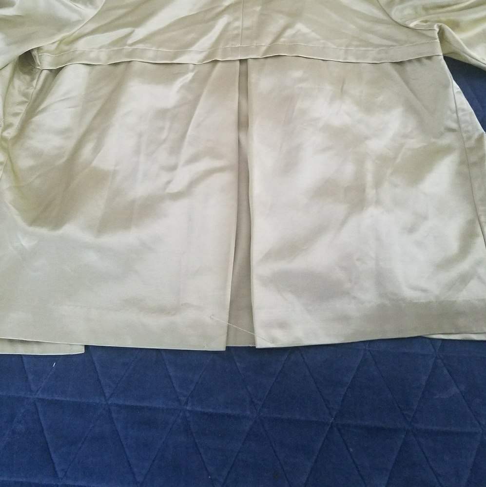 Jacket - Picture 3 of 3